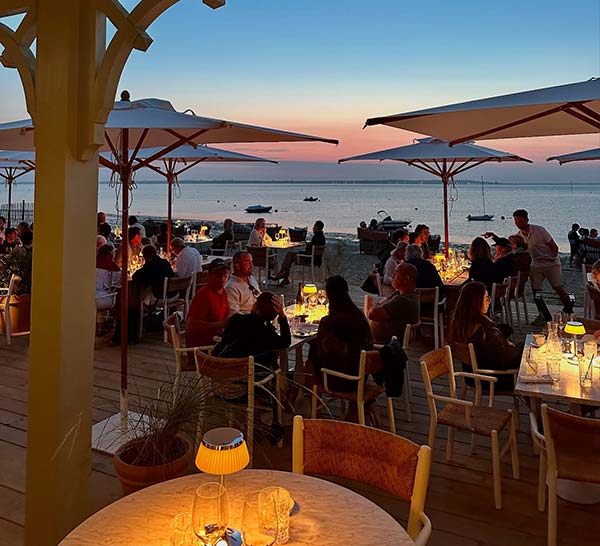 Restaurant l'Hôtel de la Plage proche du camping à Ronce-les-Bains