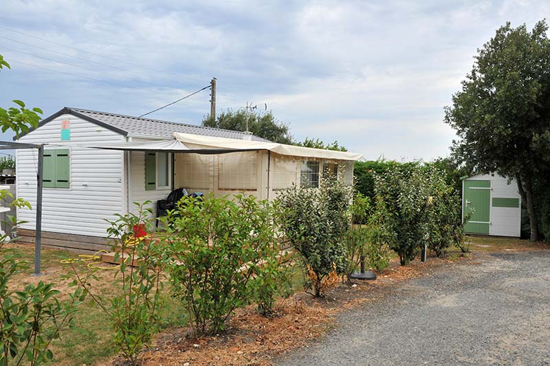 Chalet avec terrasse couverte à louer près de Royan