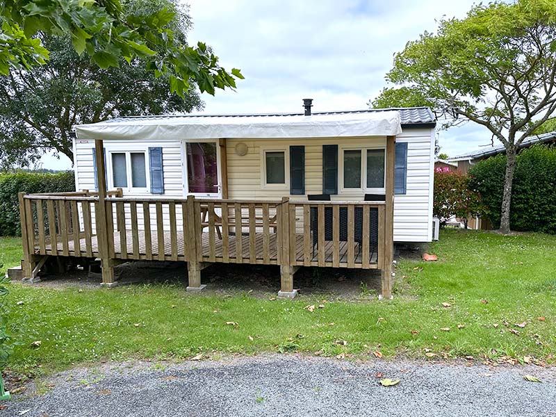 Chalet avec terrasse couverte à louer près de Royan
