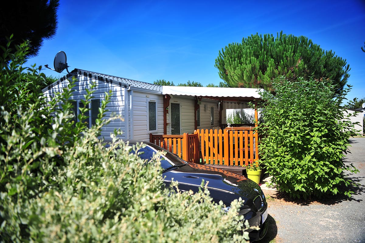 Chalet avec terrasse couverte à louer près de Royan